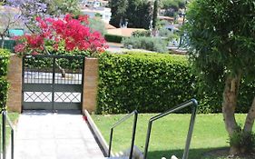 Chari Suites